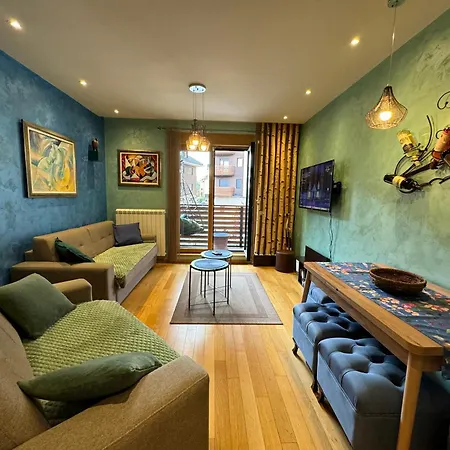 Vasilisa Kalman Apartment