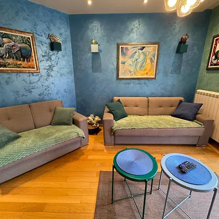 Vasilisa Kalman Apartment *